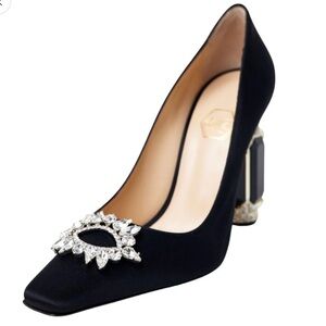 Nalebe Aurum Pump in Black, size 37.5, brand new with box